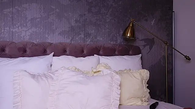 LucyAddison online show from 07.28.26