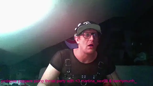 Snapshot of Bigthroaterboy chatting on 12.06.24 Bigthroaterboy online show from 12.06.24