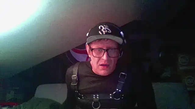 Snapshot of Bigthroaterboy chatting on 12.07.24 Bigthroaterboy online show from 12.07.24