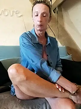 Snapshot of tatianasexymilf chatting on 06.02.26 tatianasexymilf online show from 06.02.26