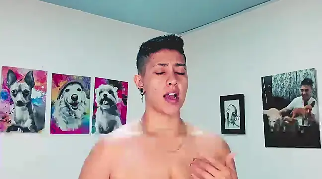 Snapshot of Aleja1214 chatting on 02.17.25 Aleja1214 online show from 02.17.25