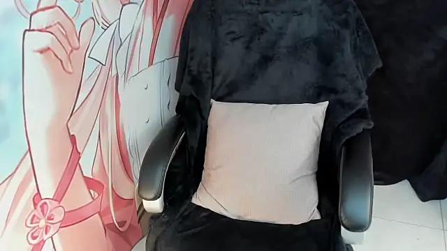 AllysonMilf69 online show from 09.19.25