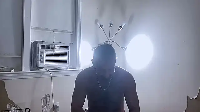 DaddySnowXX online show from 09.22.25