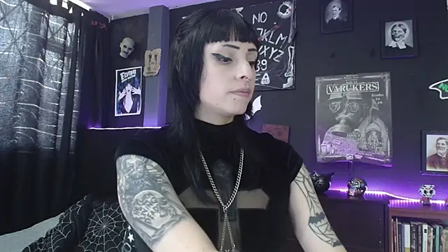 Snapshot of Goddess_Mortem chatting on 04.21.26 Goddess Mortem online show from 04.21.26