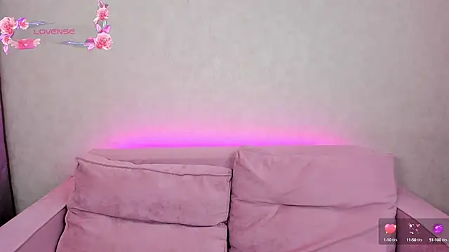 Erika Carpenter online show from 12.04.24