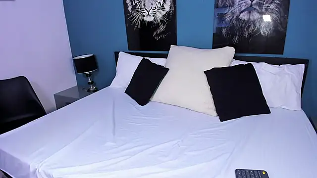 Liana Bernocchi online show from 03.14.25