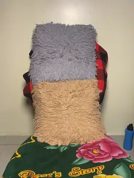 Snapshot of Wzz__ chatting on 03.24.26 Wzz online show from 03.24.26