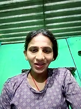 Baby  Shreya online show from 12.13.25