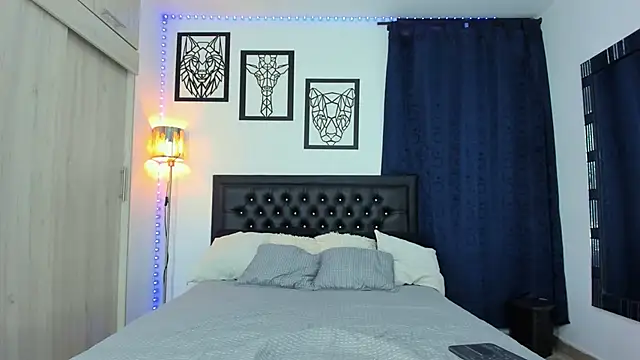 Snapshot of Scarlett_Steelee chatting on 12.18.24 Scarlett Steelee online show from 12.18.24