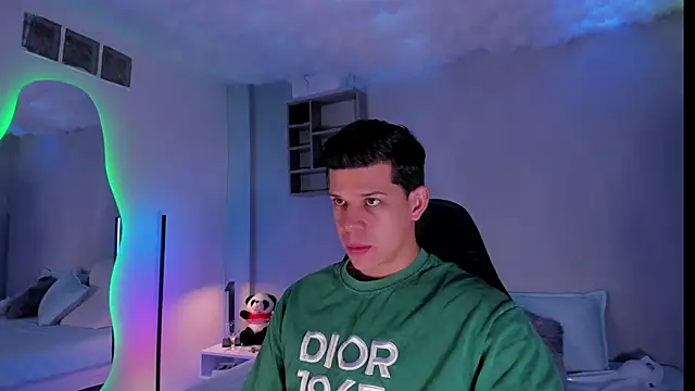 MarcoSullivan online show from 11.12.25