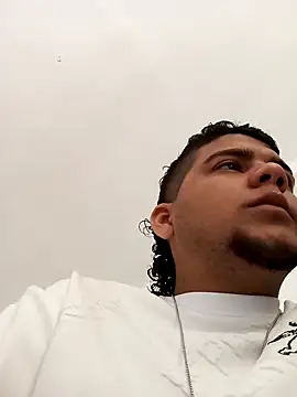 Nathan mason  online show from 03.05.25