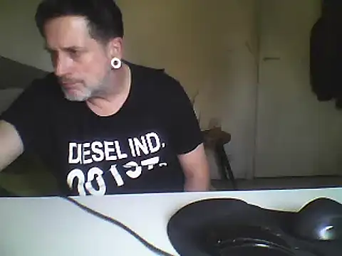 oopsxx online show from 02.18.25