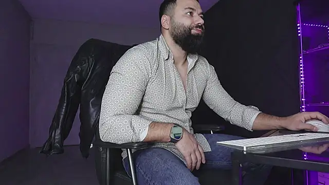 Snapshot of mattmasterss chatting on 02.07.26 mattmasterss online show from 02.07.26