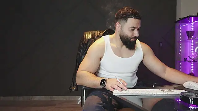 Snapshot of mattmasterss chatting on 02.27.26 mattmasterss online show from 02.27.26