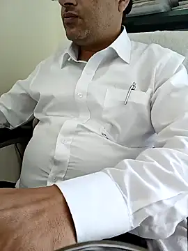 Snapshot of Hot-man39 chatting on 01.21.25 Hot-man39 online show from 01.21.25