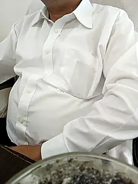 Snapshot of Hot-man39 chatting on 02.05.25 Hot-man39 online show from 02.05.25