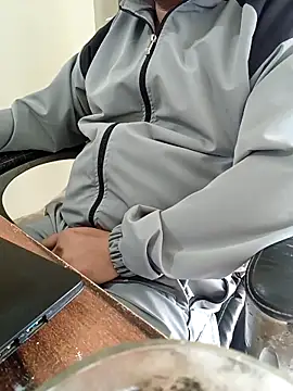 Hot-man39 online show from 11.16.25