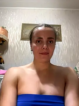 Snapshot of AlisaKissss chatting on 09.21.25 AlisaKissss online show from 09.21.25