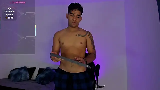 valentino santoss online show from 02.13.26