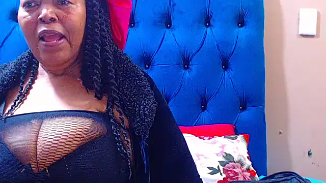 ebonycandy10 online show from 11.11.25