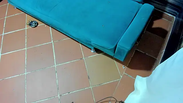 Snapshot of play_hard2 chatting on 12.01.25 play hard2 online show from 12.01.25