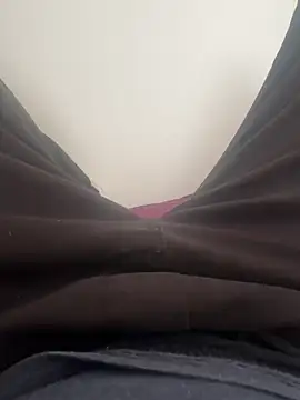 Snapshot of PLUK16 chatting on 03.09.25 PLUK16 online show from 03.09.25