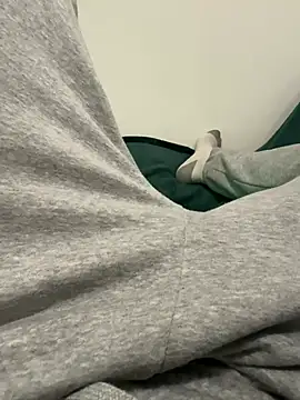 Snapshot of PLUK16 chatting on 02.04.26 PLUK16 online show from 02.04.26