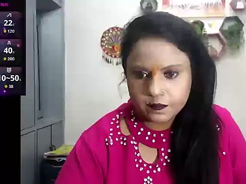Snapshot of Sexy_komolika chatting on 06.18.26 Sexy komolika online show from 06.18.26