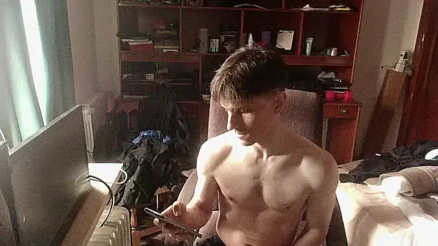 Snapshot of Twink_Andalu chatting on 03.20.25 Twink Andalu online show from 03.20.25