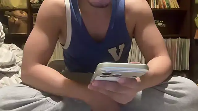 Snapshot of taka32204 chatting on 12.04.25 taka32204 online show from 12.04.25