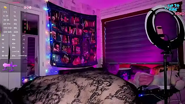 KinkyLittleWitch online show from 05.22.26