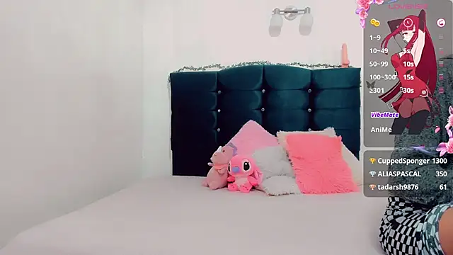 Snapshot of Rubi_30 chatting on 01.15.25 Rubi 30 online show from 01.15.25