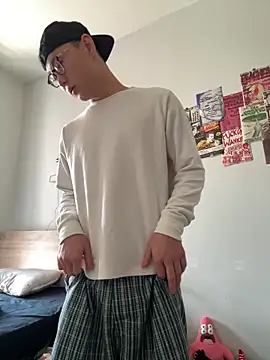 Snapshot of Eric246 chatting on 02.09.26 Eric246 online show from 02.09.26