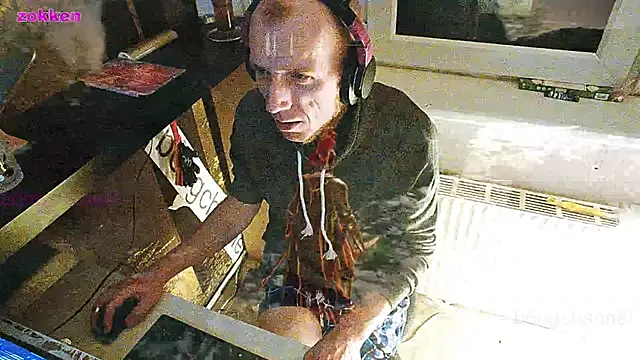 Snapshot of BongChannel chatting on 01.07.25 BongChannel online show from 01.07.25