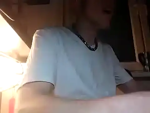 Snapshot of BongChannel chatting on 01.08.25 BongChannel online show from 01.08.25