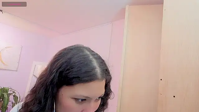 Lana stone  online show from 03.27.26