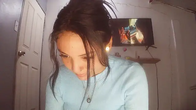 Snapshot of linzeysmith4 chatting on 02.25.26 linzeysmith4 online show from 02.25.26