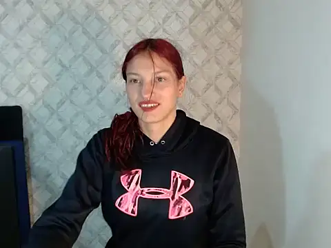 Snapshot of Emma-Wilson chatting on 06.27.26 Emma-Wilson online show from 06.27.26