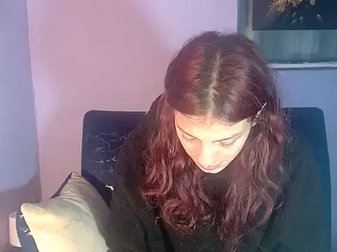 Snapshot of Emma-Wilson chatting on 07.22.26 Emma-Wilson online show from 07.22.26