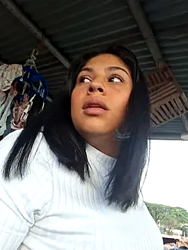 Snapshot of Angela_36 chatting on 01.29.25 Angela 36 online show from 01.29.25