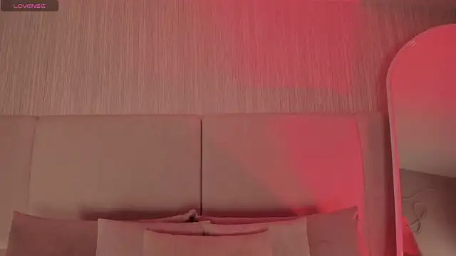 MALENA-ANGEL online show from 12.16.25