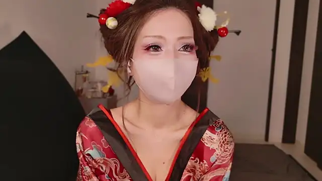 Snapshot of miRei- chatting on 03.06.26 miRei- online show from 03.06.26