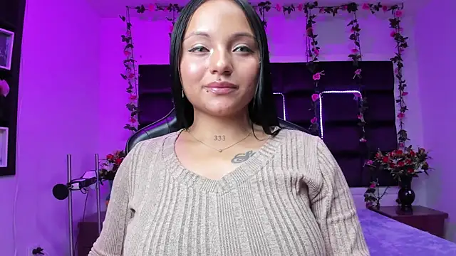 sweelanna   online show from 10.03.25