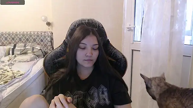 AlisaDevis online show from 11.08.25