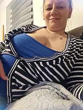 KristenVega online show from 02.28.25