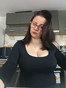 KristenVega online show from 03.05.25