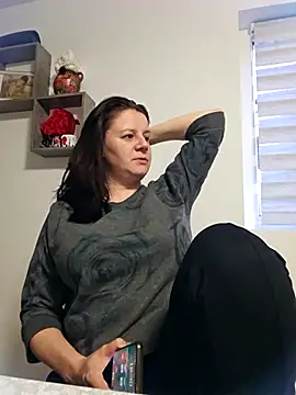 KristenVega online show from 03.20.25