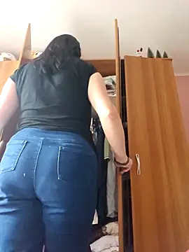 KristenVega online show from 09.12.25