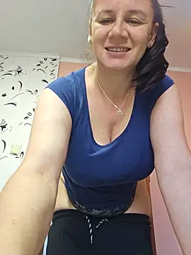 KristenVega online show from 11.13.25