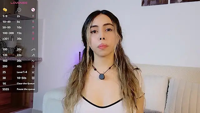 AMELIETARSON online show from 11.21.25